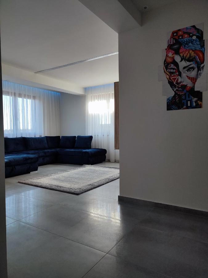 Gamma Apartmanok és Jakuzzi Miskolc Esterno foto
