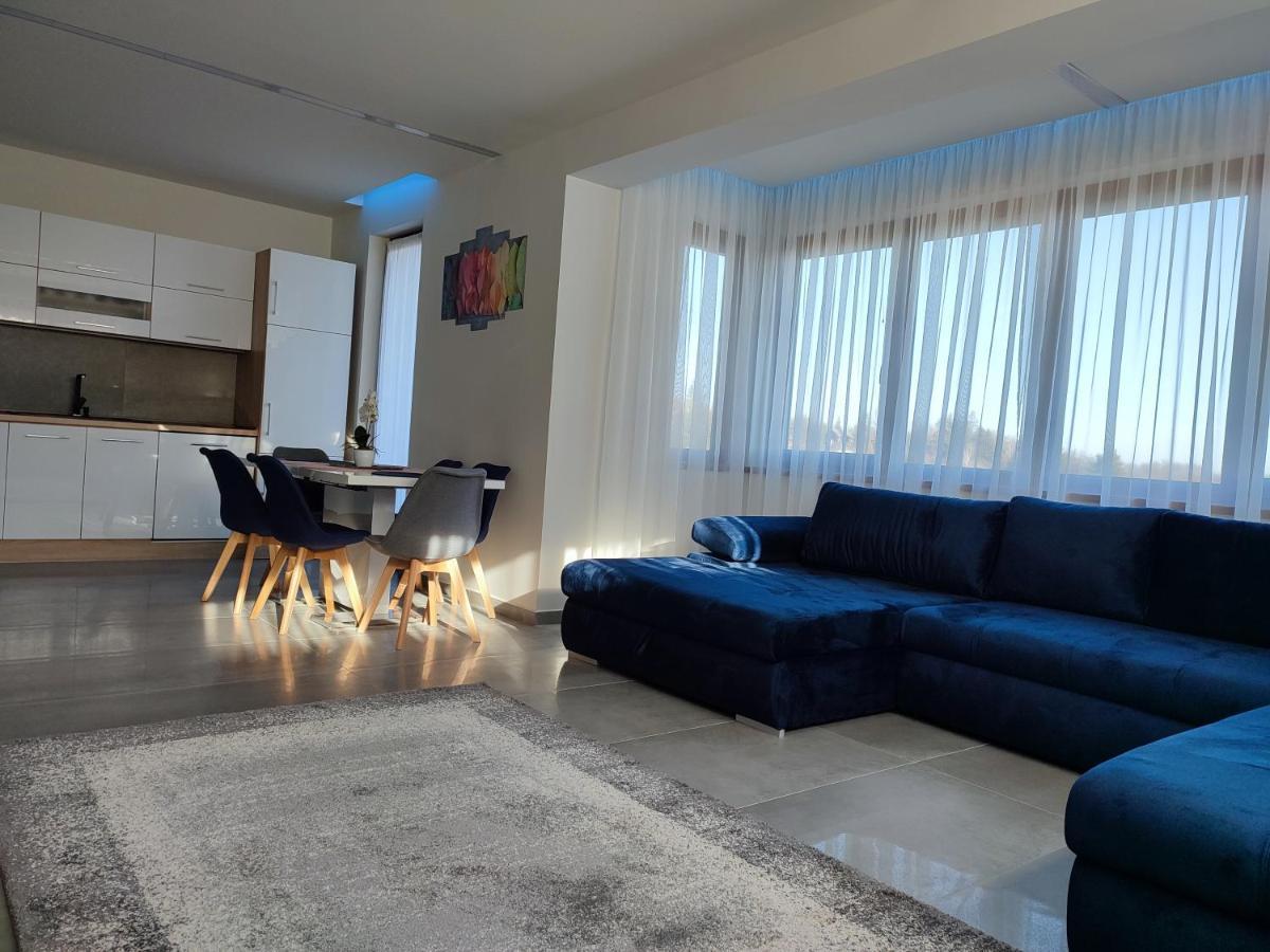 Gamma Apartmanok és Jakuzzi Miskolc Esterno foto